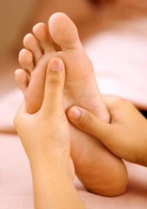 Fußwellness Massage bei Kosmetik GuteZeit